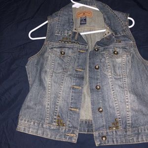 Denim Vest size small for woman. Flawless